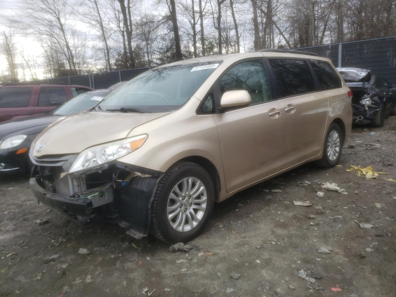 Obraz 1 z 2011 TOYOTA SIENNA XLE 2011 z VIN 5TDYK3DC3BS174227