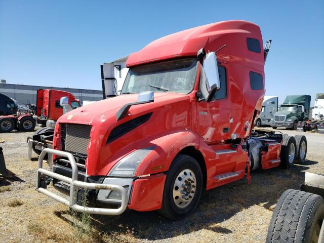 Image 2 of 2020 VOLVO VN VNL 2020 with VIN 4V4NC9EH6LN227575