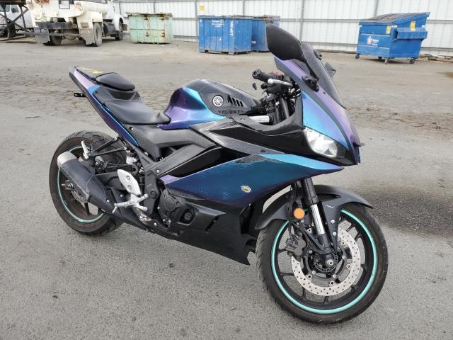 2021 YAMAHA YZFR3 A 2021 image