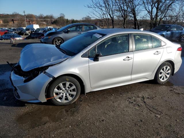 Obraz 1 z 2020 TOYOTA COROLLA LE 2020 z VIN JTDEPRAE1LJ016061