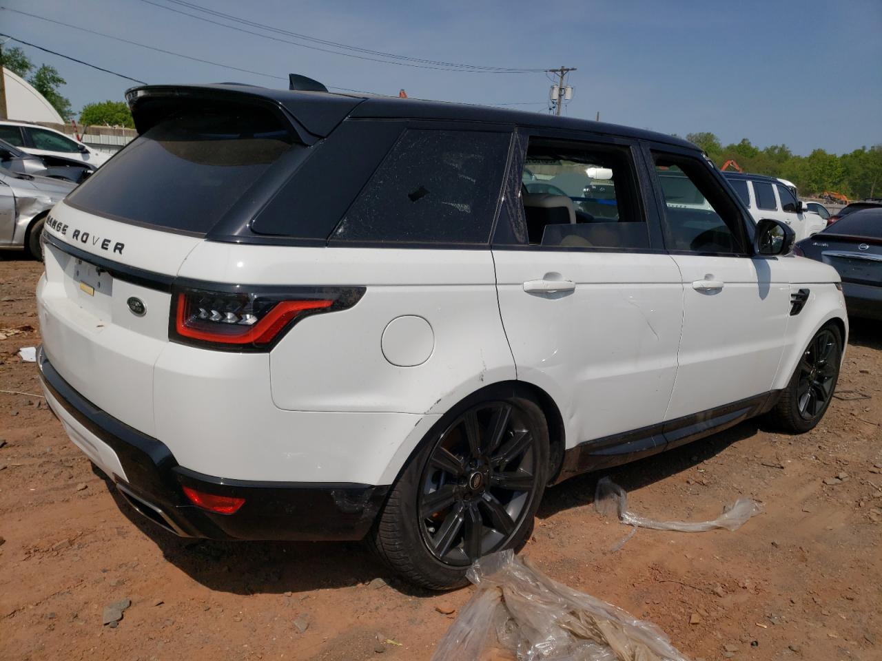 Image 3 of 2022 LAND ROVER RANGE ROVER SPORT HSE SILVER EDITION 2022 with VIN SALWR2SU3NA224899
