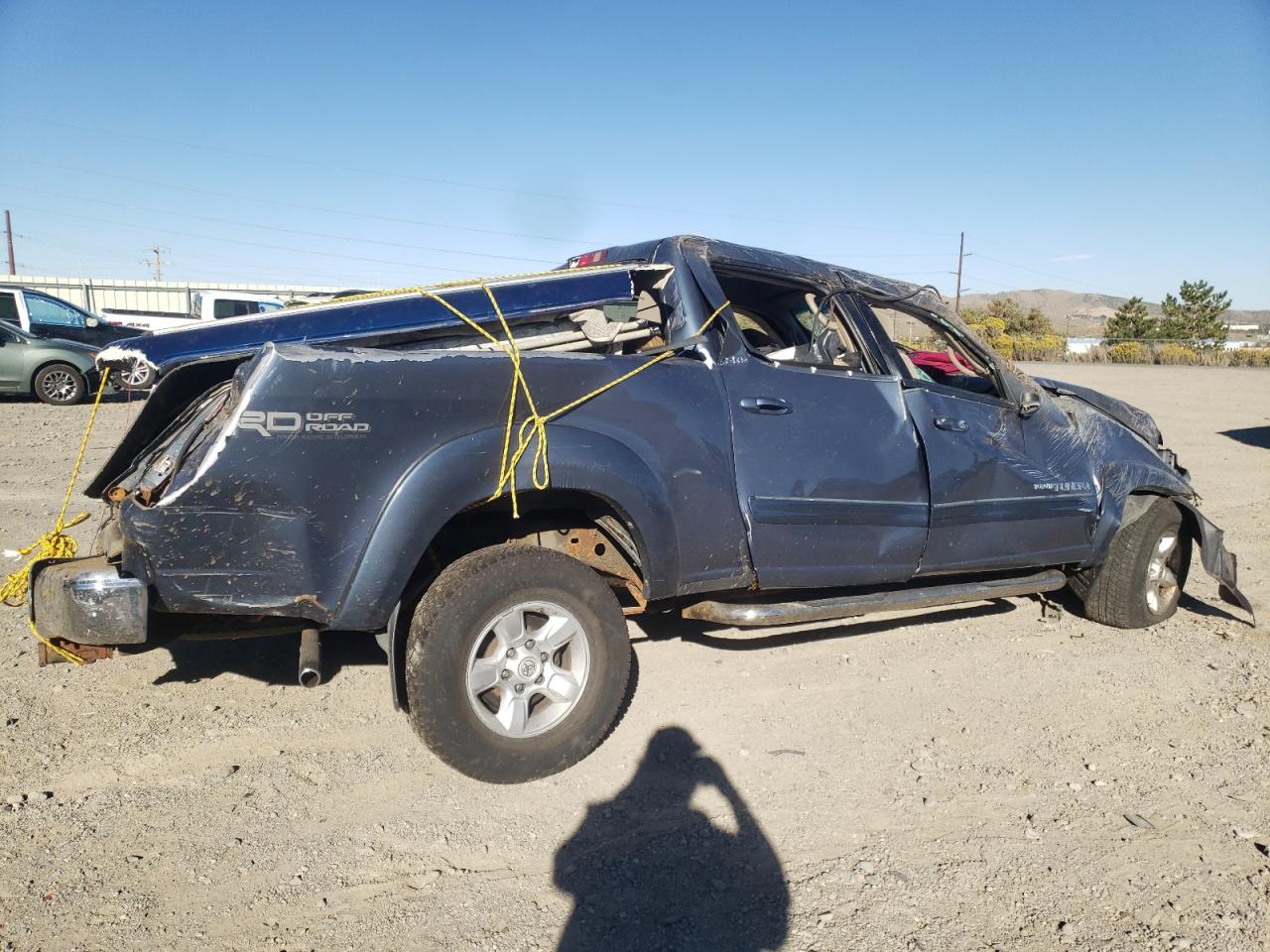 Obraz 3 z 2006 TOYOTA TUNDRA DOUBLE CAB SR5 2006 z VIN 5TBDT44126S539947