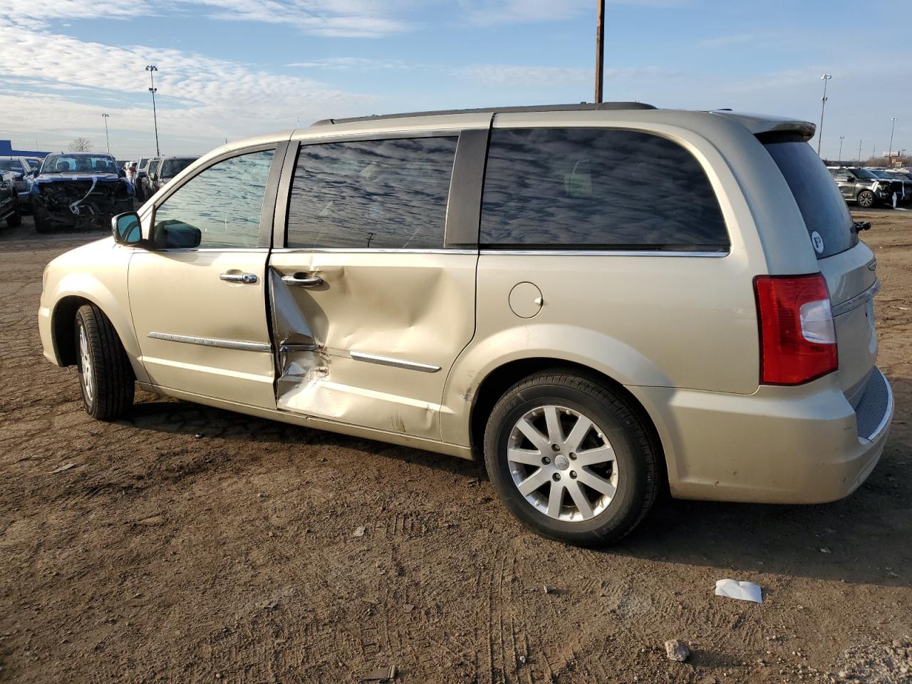 Изображение 2 2011 CHRYSLER TOWN & COUNTRY TOURING L 2011 с VIN 2A4RR8DG7BR799765