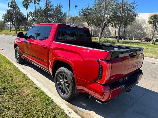 Изображение 3 2022 TOYOTA TUNDRA CREWMAX PLATINUM 2022 с VIN 5TFNA5AB1NX011541