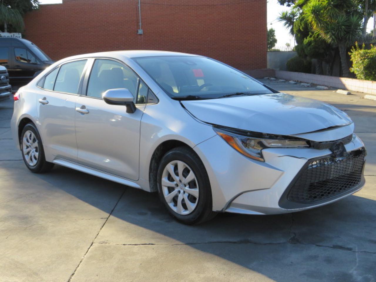 Image 1 of 2021 TOYOTA COROLLA LE 2021 with VIN JTDEPMAE4MJ157274