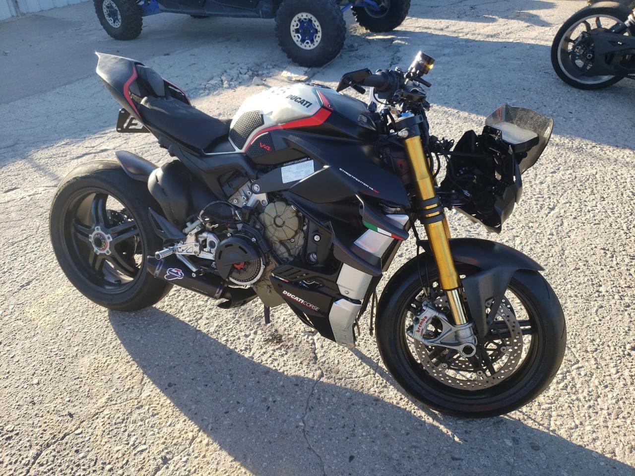 2022 DUCATI STREETFIGHTER V4 2022 image