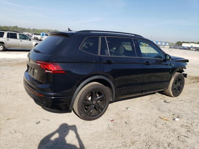 Image 3 of 2024 VOLKSWAGEN TIGUAN SE R-LINE BLACK 2024 with VIN 3VVCB7AX2RM010858