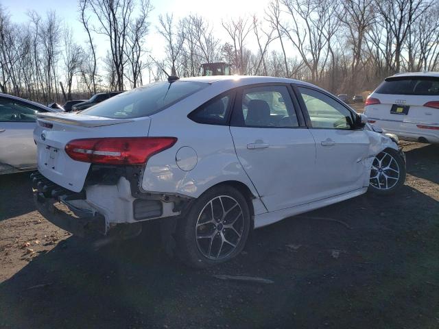Image 3 of 2015 FORD FOCUS SE 2015 with VIN 1FADP3F25FL258857