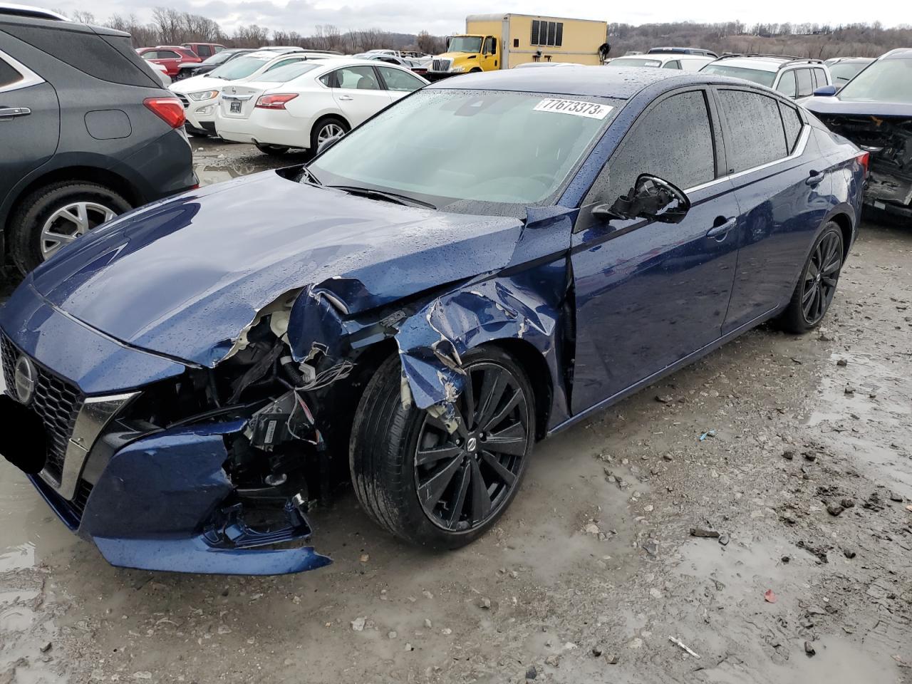 Image 1 of 2020 NISSAN ALTIMA SR 2020 with VIN 1N4BL4CV0LC196643