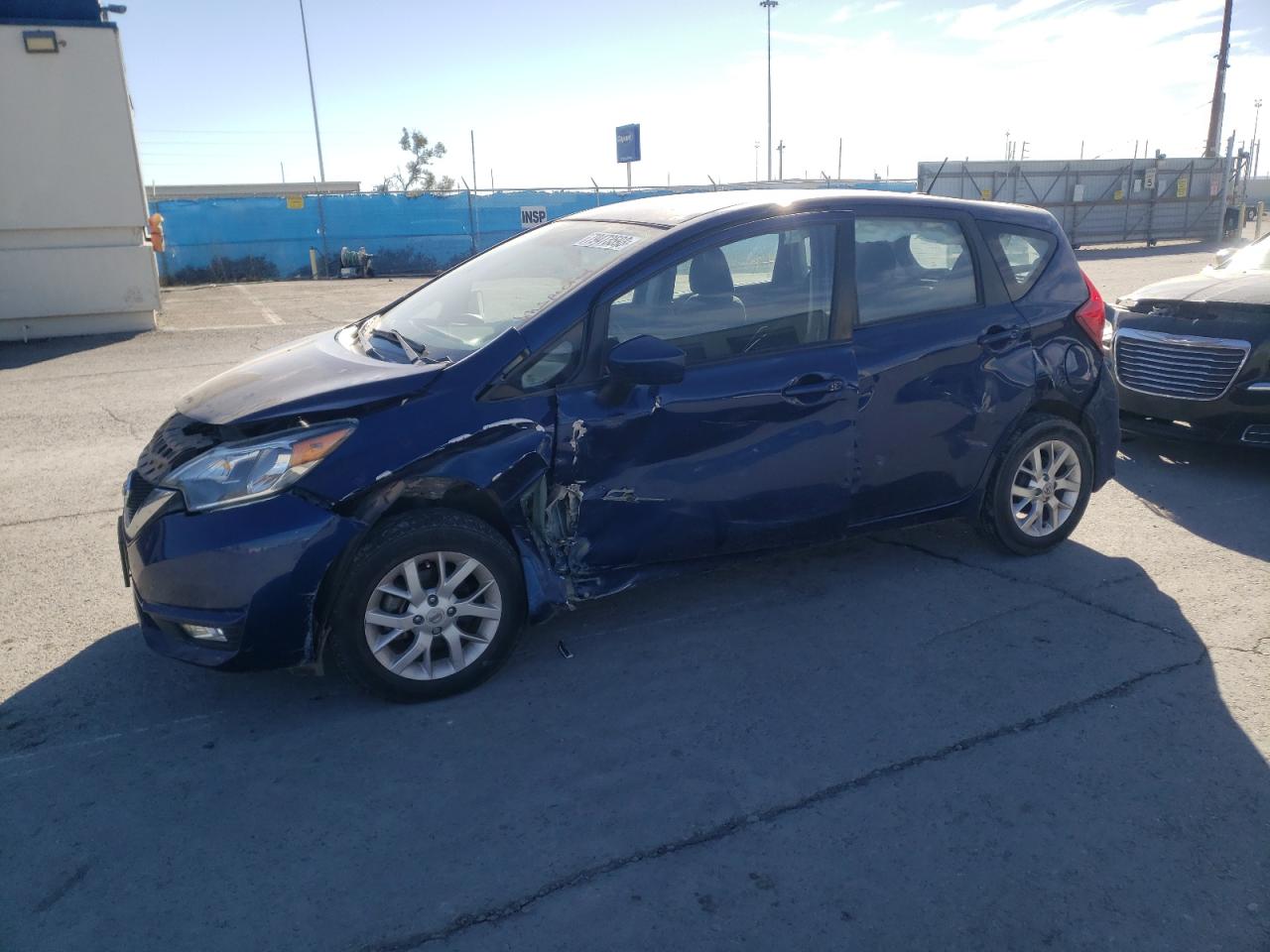 Obraz 1 z 2018 NISSAN VERSA NOTE S 2018 z VIN 3N1CE2CP0JL359293