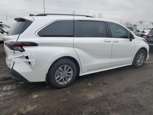 Image 3 of 2023 TOYOTA SIENNA XLE 2023 with VIN 5TDYRKEC6PS159121
