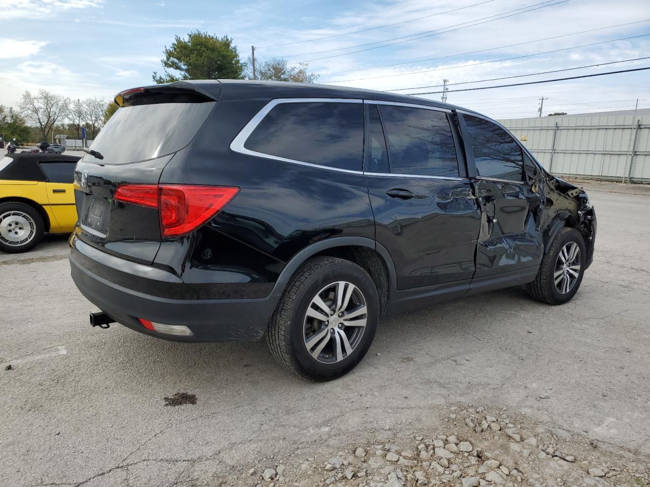 Изображение 3 2018 HONDA PILOT EXL 2018 с VIN 5FNYF5H52JB008165