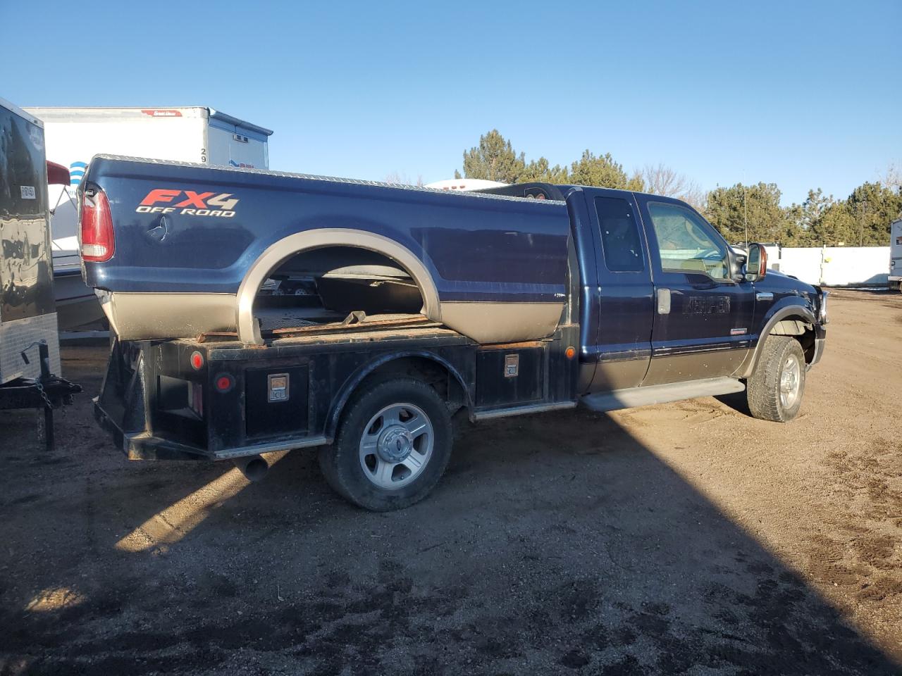 Изображение 3 2005 FORD F350 SRW SUPER DUTY 2005 с VIN 1FTWX31P95EA52644