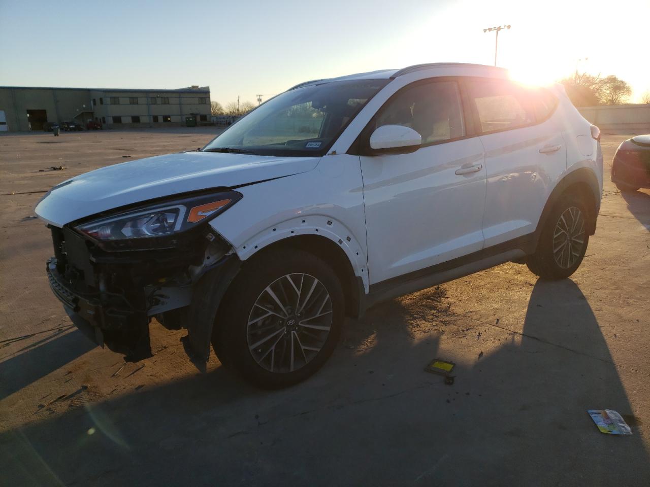 Obraz 1 z 2021 HYUNDAI TUCSON LIMITED 2021 z VIN KM8J33ALXMU336223