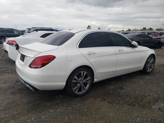 Obraz 3 z 2015 MERCEDES-BENZ C 300 2015 z VIN 55SWF4JBXFU083980