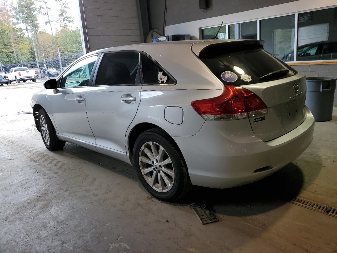 Image 2 of 2009 TOYOTA VENZA  2009 with VIN 4T3ZE11A29U016098