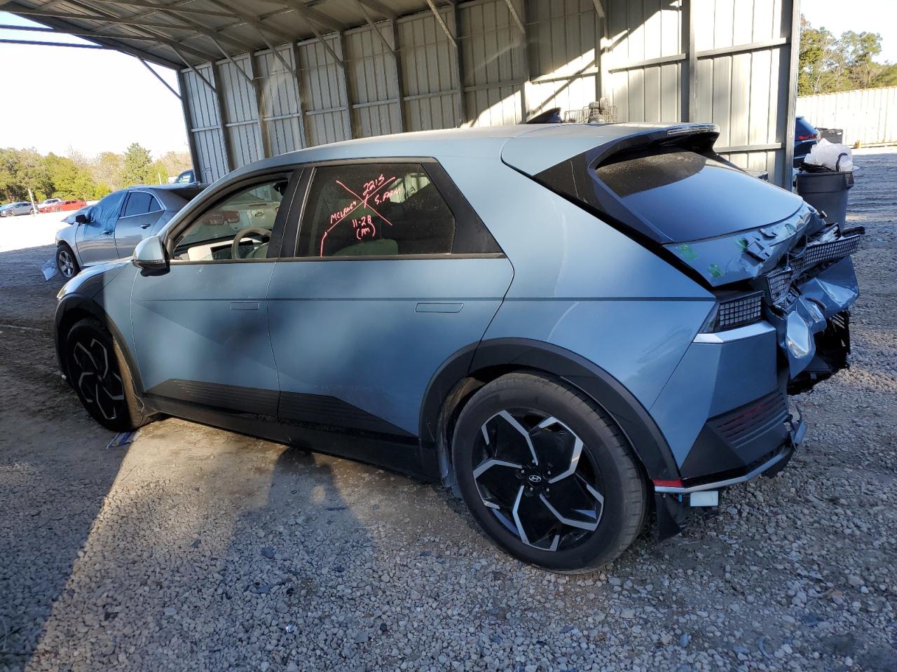 Image 2 of 2022 HYUNDAI IONIQ 5 SEL 2022 with VIN KM8KN4AE6NU119999