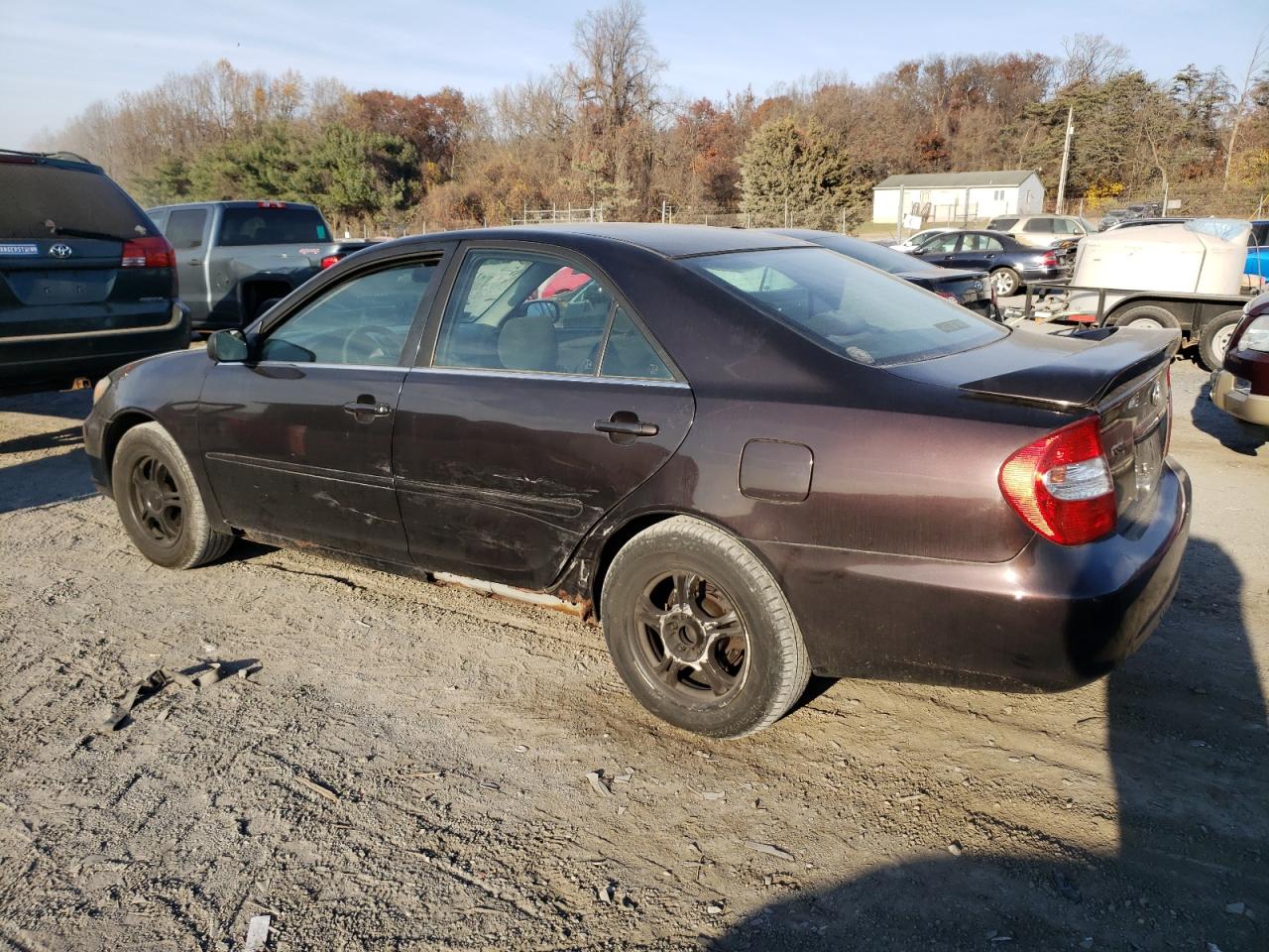 Image 2 of 2002 TOYOTA CAMRY LE 2002 with VIN JTDBE32K920011172