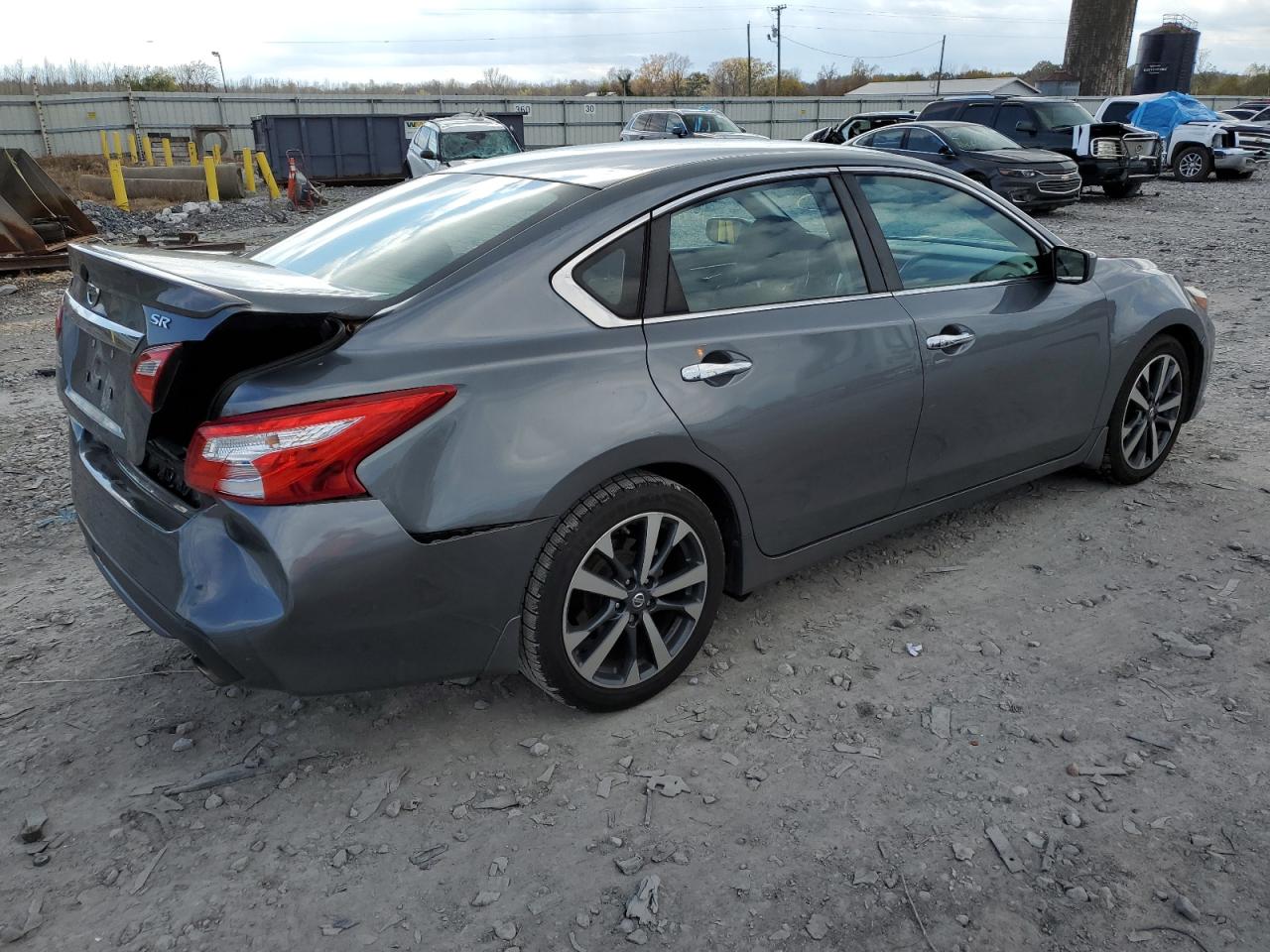 Image 3 of 2016 NISSAN ALTIMA 2.5 2016 with VIN 1N4AL3AP2GC218576