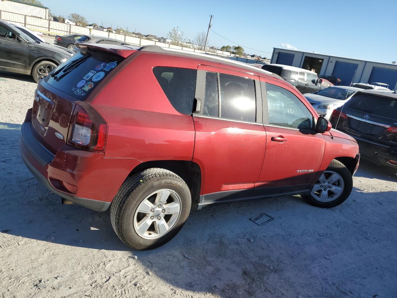 Obraz 3 z 2016 JEEP COMPASS LATITUDE 2016 z VIN 1C4NJCEA1GD715314