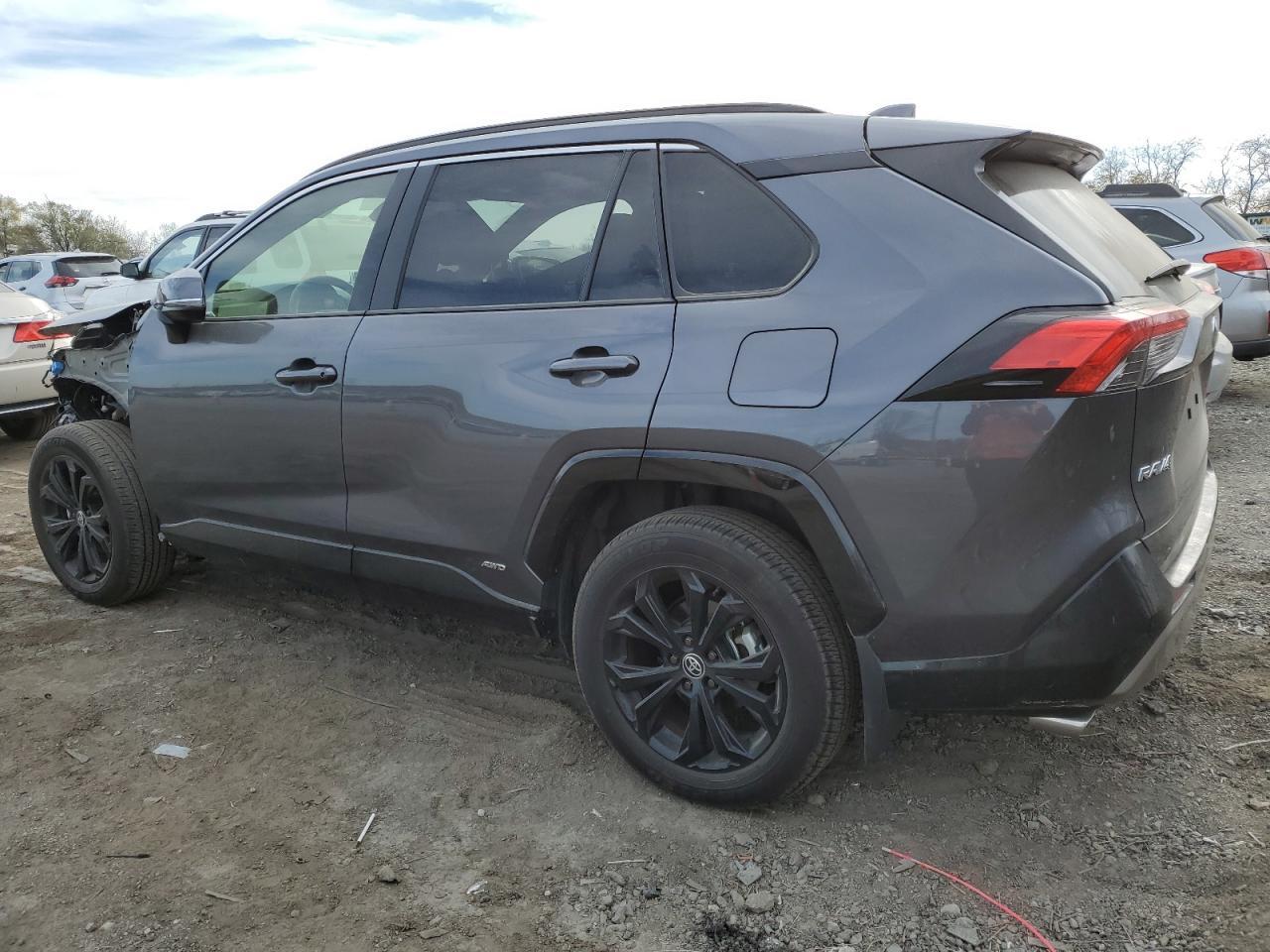 Изображение 2 2022 TOYOTA RAV4 SE 2022 с VIN JTM16RFV1ND065319