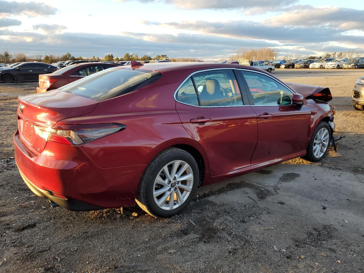 Image 3 of 2022 TOYOTA CAMRY LE 2022 with VIN 4T1C11AK6NU698769