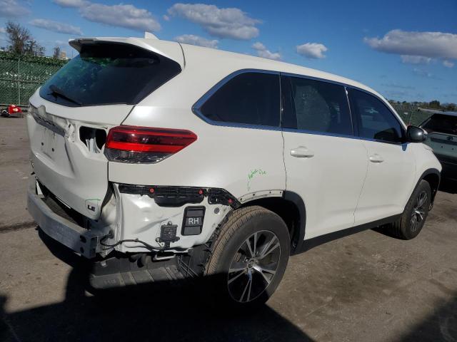 Изображение 3 2019 TOYOTA HIGHLANDER LE 2019 с VIN 5TDZZRFH1KS358626