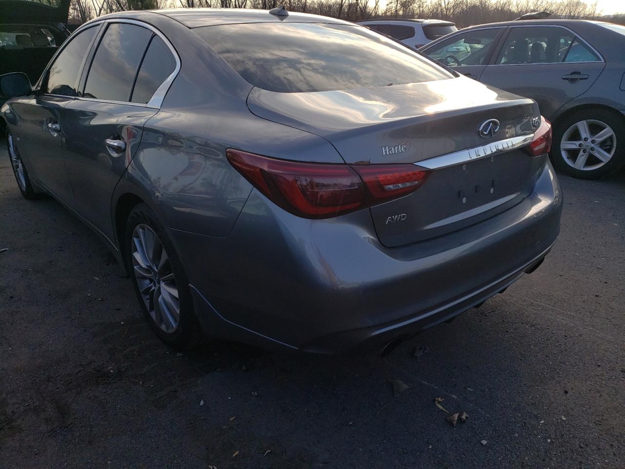 Изображение 2 2018 INFINITI Q50 LUXE 2018 с VIN JN1EV7AR7JM440274