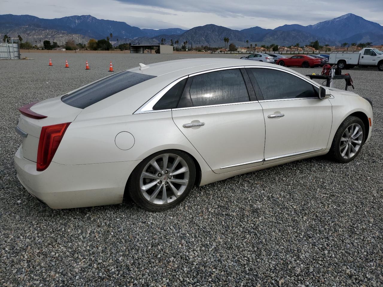 Image 3 of 2013 CADILLAC XTS LUXURY COLLECTION 2013 with VIN 2G61P5S37D9148231