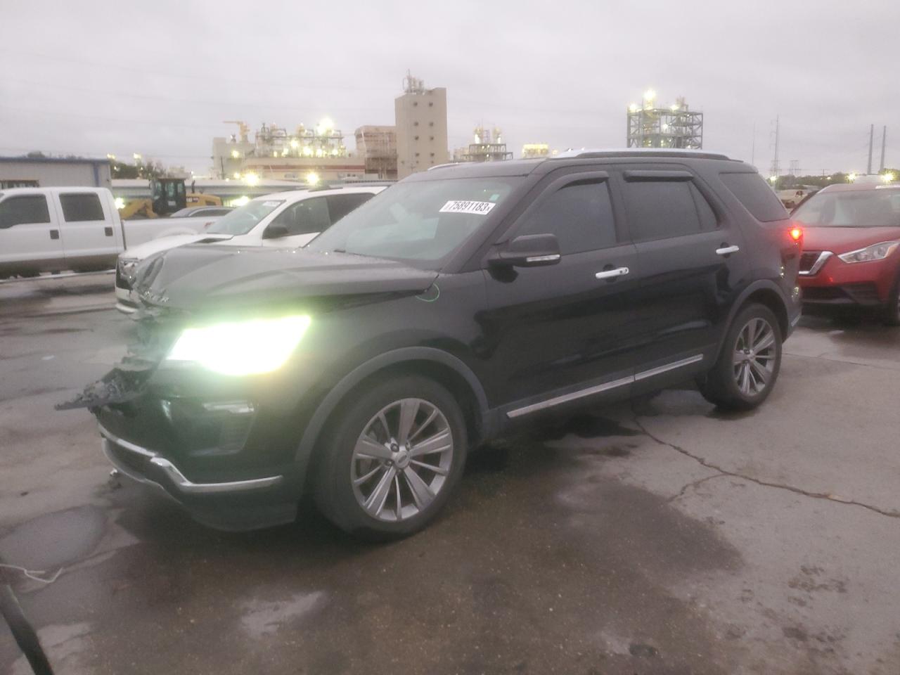 Image 1 of 2018 FORD EXPLORER LIMITED 2018 with VIN 1FM5K7F81JGB10842
