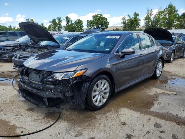 Image 1 of 2018 TOYOTA CAMRY L 2018 with VIN 4T1B11HKXJU135977