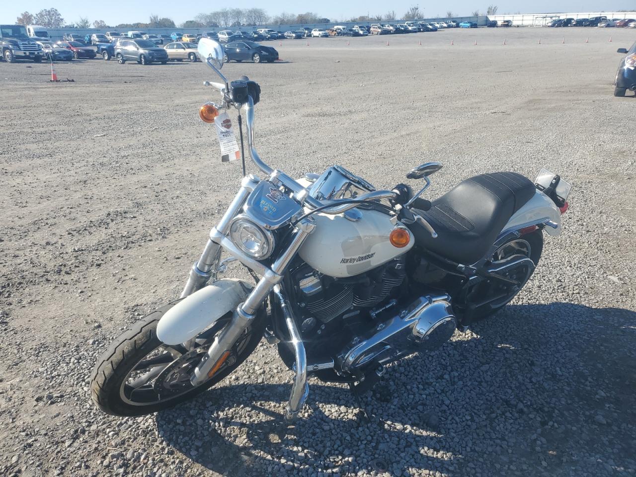 Image 2 of 2021 HARLEY-DAVIDSON FXBBS  2021 with VIN 1HD1YYK17MB044975
