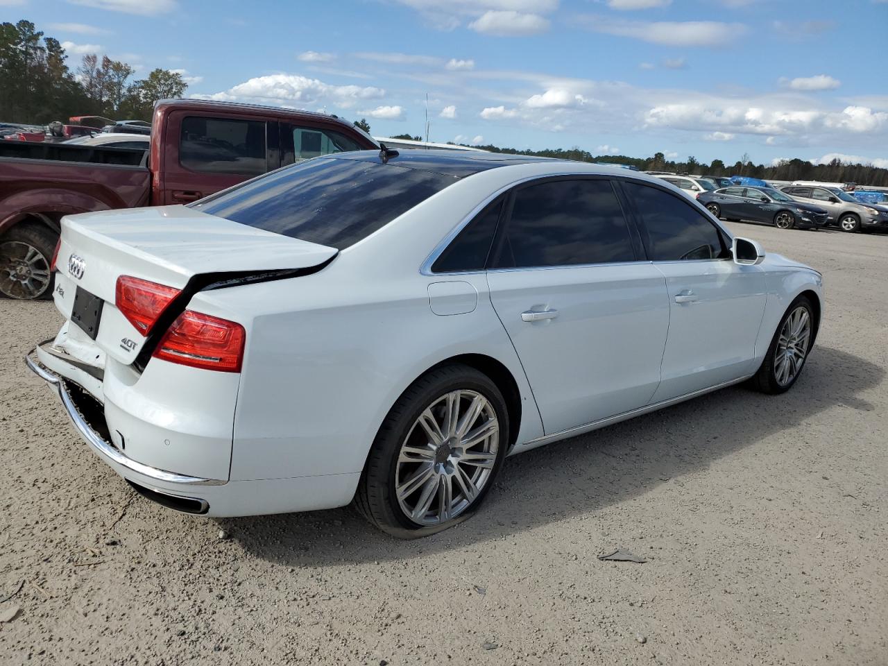 Изображение 3 2013 AUDI A8 L QUATTRO 2013 с VIN WAUR2AFD1DN018479