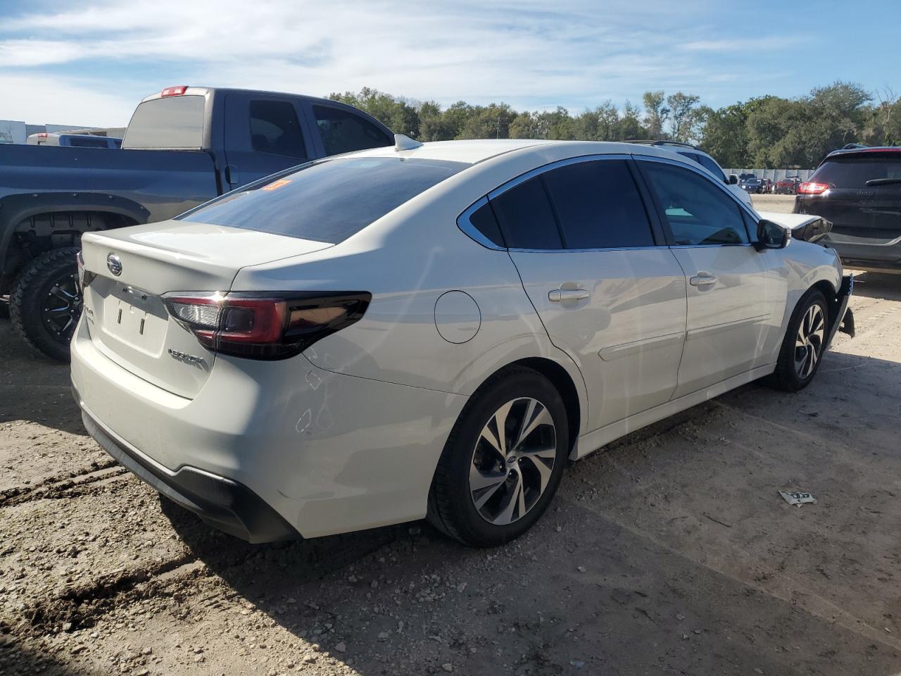 Изображение 3 2020 SUBARU LEGACY PREMIUM 2020 с VIN 4S3BWAC64L3031106