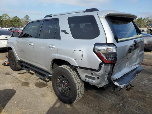 Obraz 2 z 2018 TOYOTA 4RUNNER SR5/SR5 PREMIUM 2018 z VIN JTEBU5JR5J5546381
