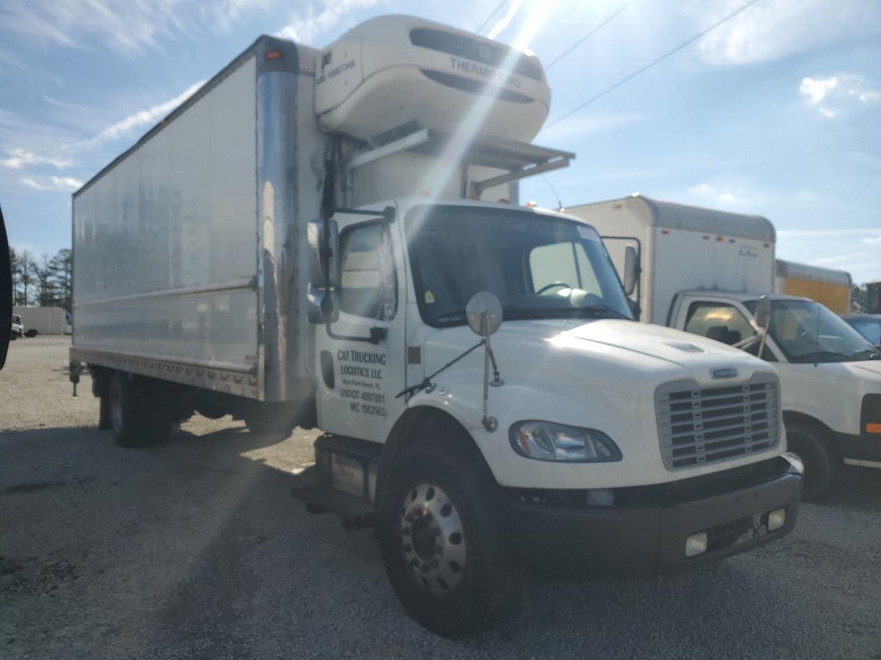 2018 FREIGHTLINER M2 106 MEDIUM DUTY 2018 image