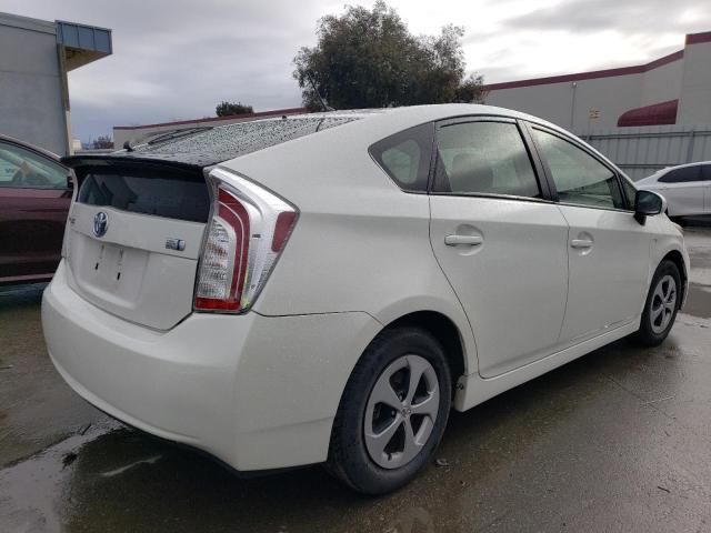 Image 3 of 2012 TOYOTA PRIUS  2012 with VIN JTDKN3DU1C5446397