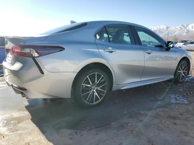 Obraz 3 z 2022 TOYOTA CAMRY SE 2022 z VIN 4T1G11AK1NU044909