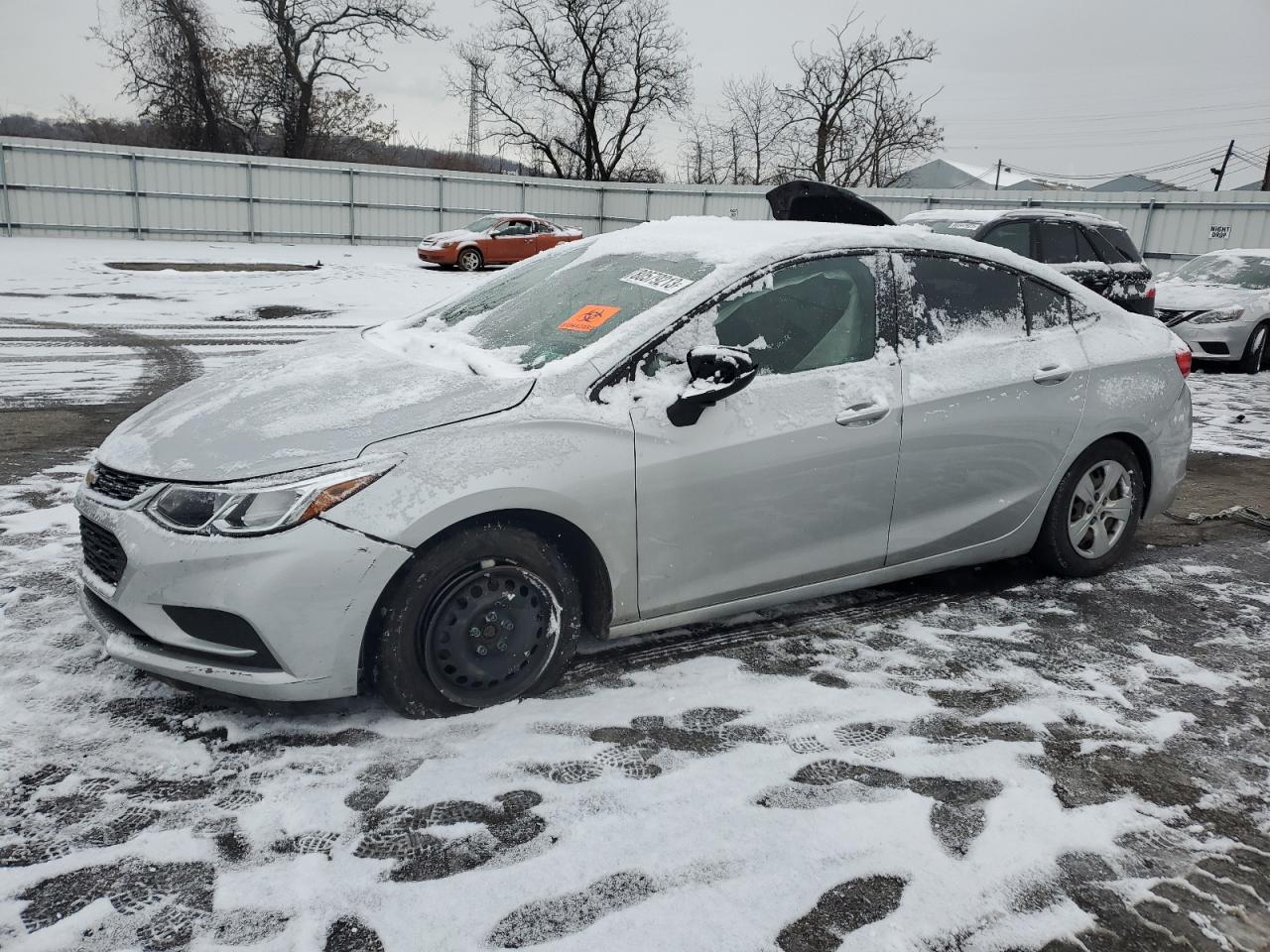 Изображение 1 2017 CHEVROLET CRUZE LS 2017 с VIN 1G1BC5SM3H7172094
