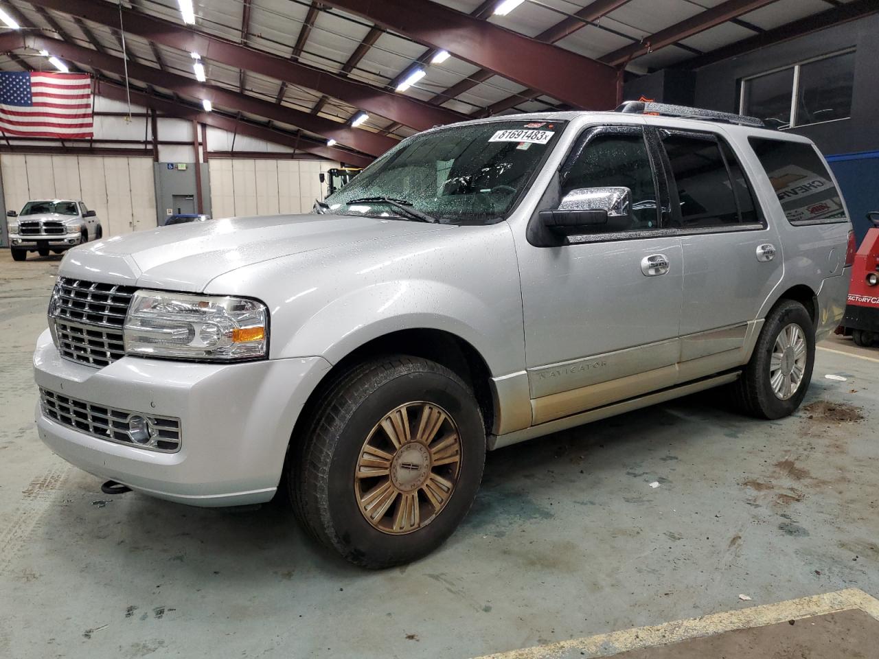 2013 LINCOLN NAVIGATOR  2013 image