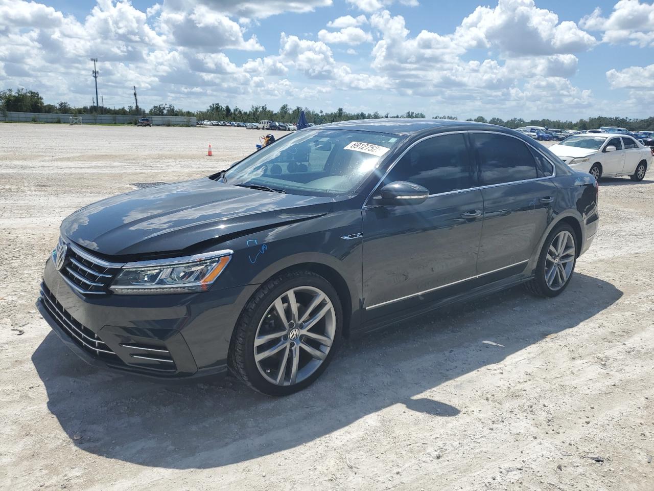 Obraz 1 z 2017 VOLKSWAGEN PASSAT R-LINE 2017 z VIN 1VWDT7A37HC085985