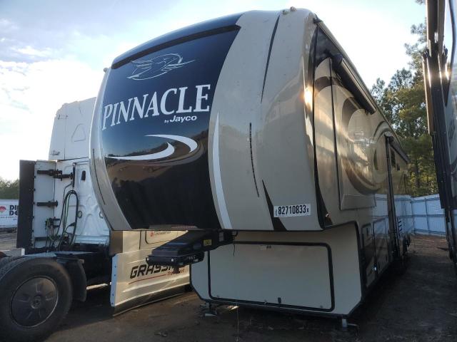 Image 2 of 2017 JAYCO PINNACLE 2017 with VIN 1UJCJ0BVXH1RG0222