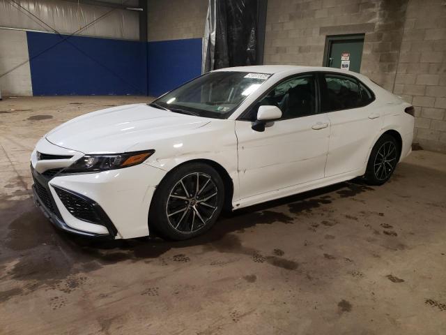 Obraz 1 z 2021 TOYOTA CAMRY SE 2021 z VIN 4T1G11AK4MU476893
