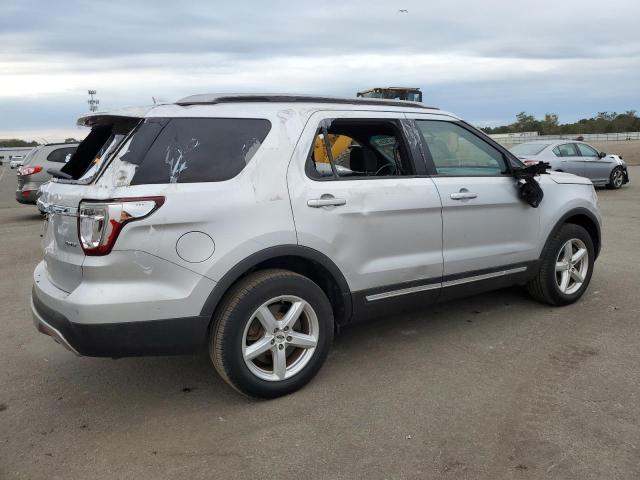 Image 3 of 2016 FORD EXPLORER XLT 2016 with VIN 1FM5K8D87GGB14492