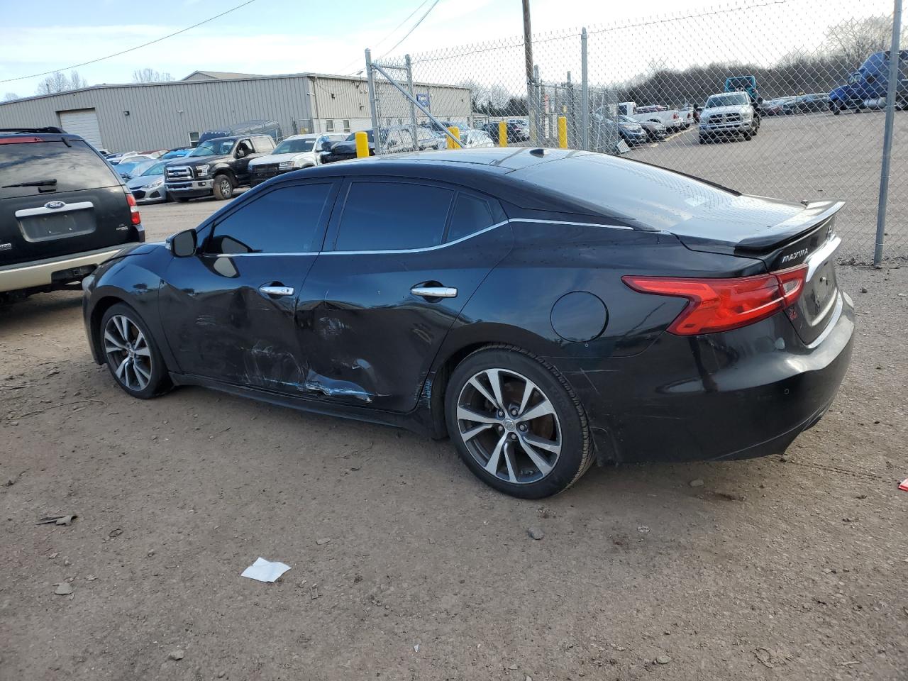 Изображение 2 2017 NISSAN MAXIMA 3.5S 2017 с VIN 1N4AA6AP3HC432940