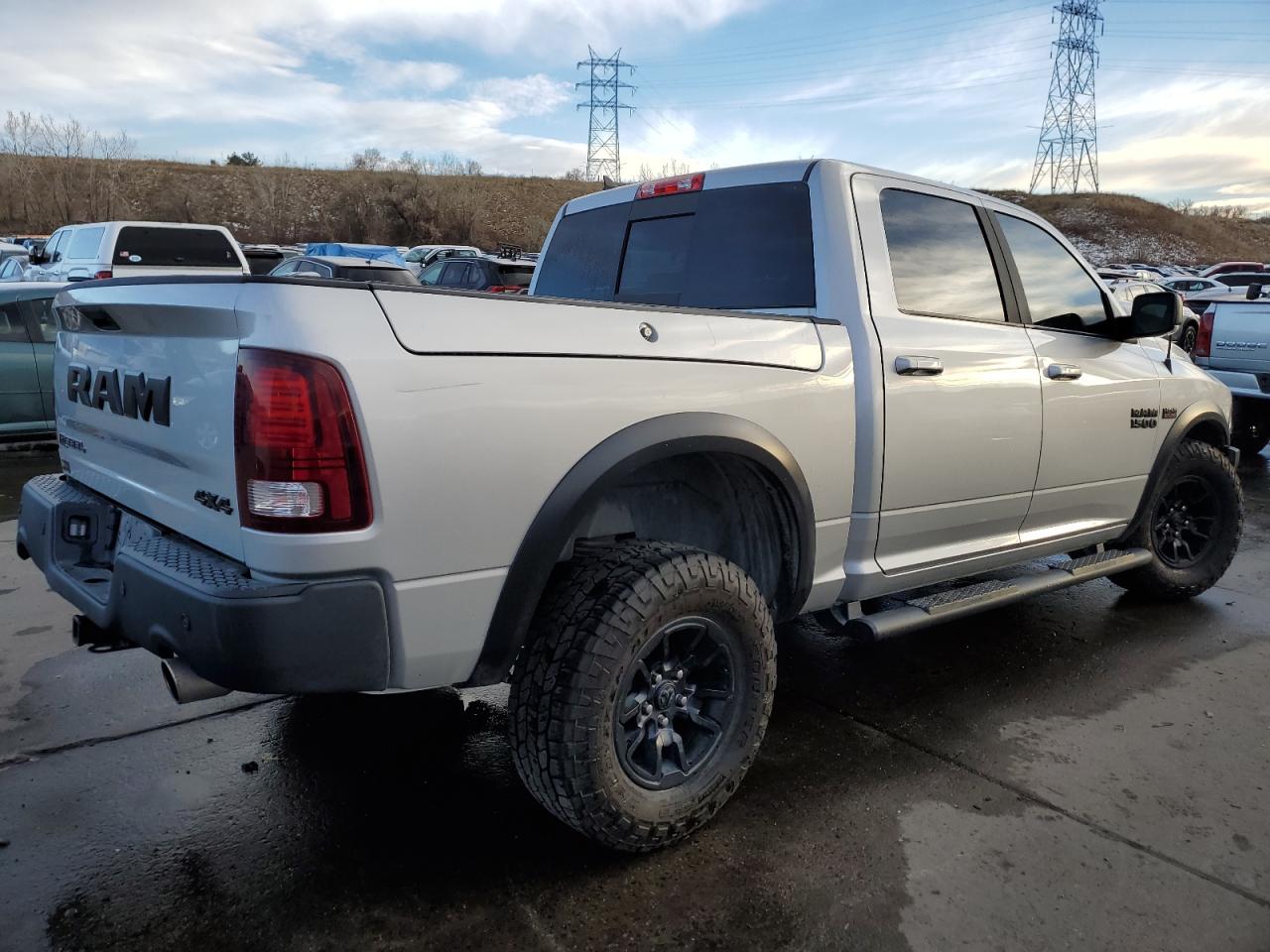 Obraz 3 z 2018 RAM 1500 REBEL 2018 z VIN 1C6RR7YT7JS113705