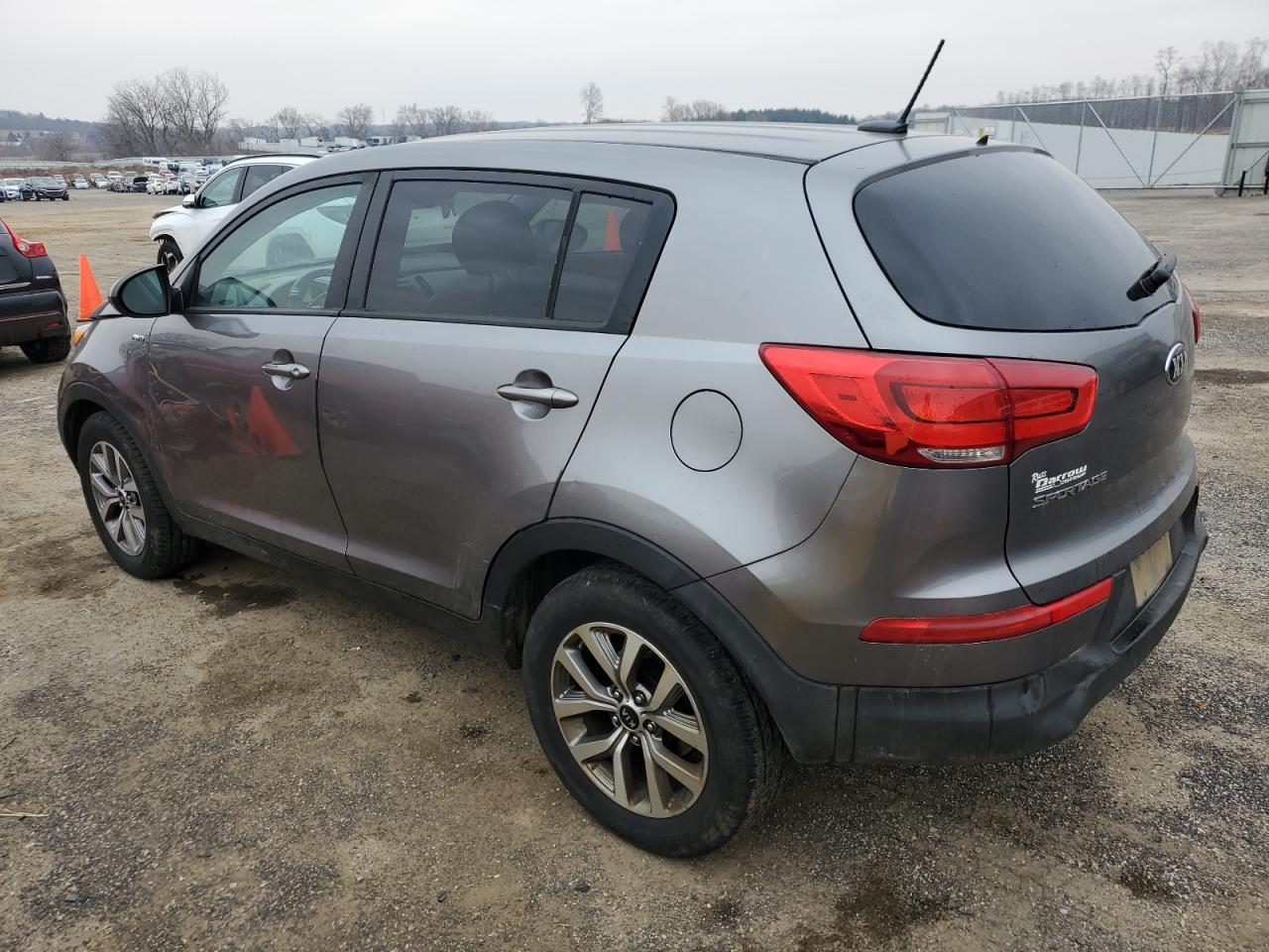 Image 2 of 2016 KIA SPORTAGE LX 2016 with VIN KNDPBCAC4G7881127