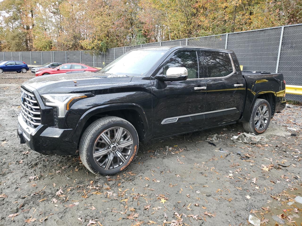 Image 1 of 2022 TOYOTA TUNDRA CREWMAX CAPSTONE 2022 with VIN 5TFVC5DB8NX011574