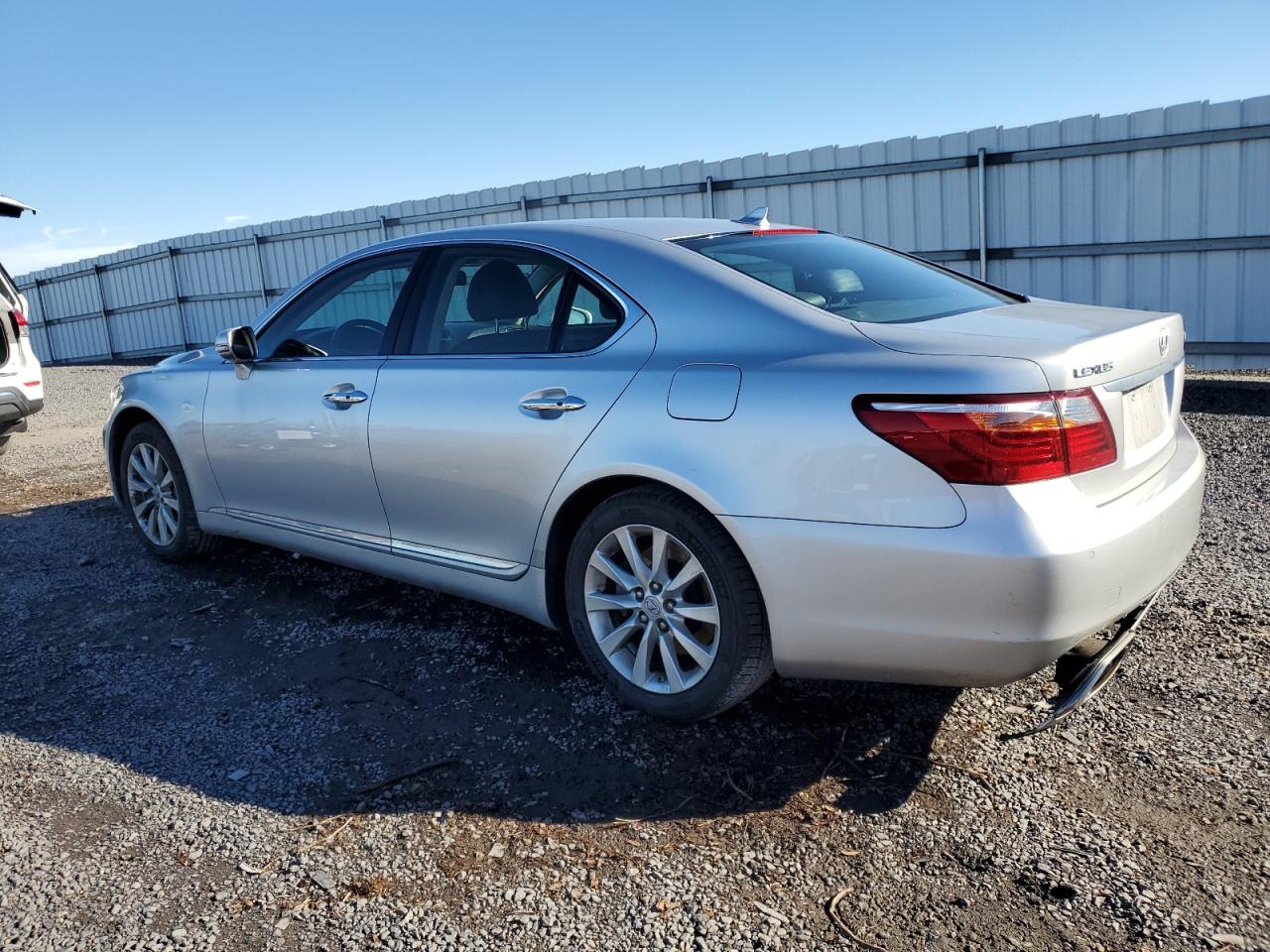 Obraz 2 z 2010 LEXUS LS 460 2010 z VIN JTHCL5EF1A5007511