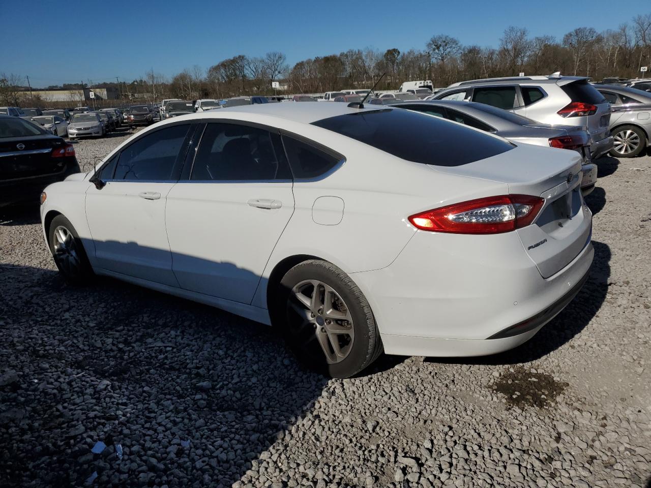 Изображение 2 2016 FORD FUSION SE 2016 с VIN 3FA6P0HD9GR311018